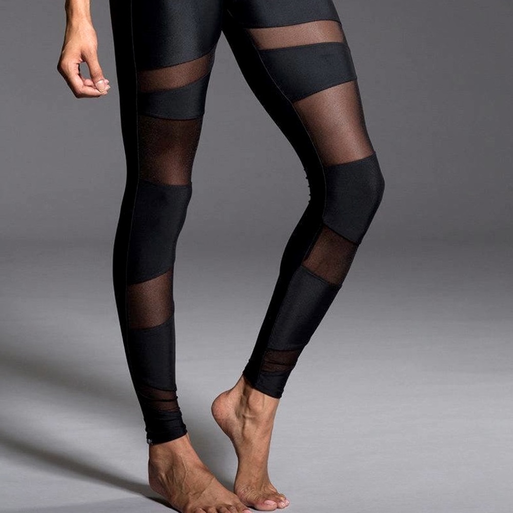 Onzie- Favorite Women's Bondage Leggings.Size S/M